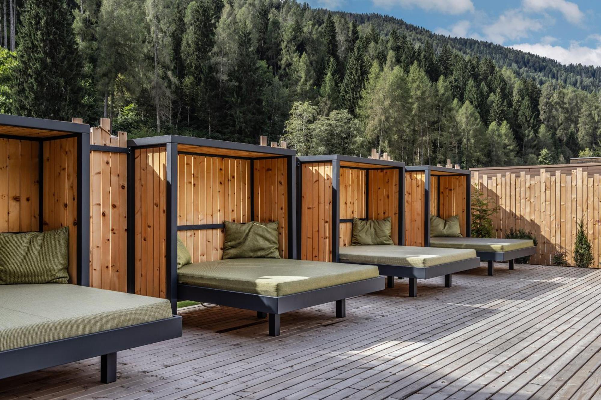 Ravelli Sporting Hotel Mezzana  Exterior foto